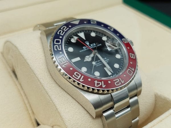 Rolex GMT Master II 'Pepsi' 126710BLRO 2021 (Full Set) - Image 9