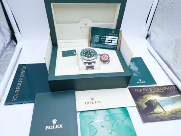 Rolex Submariner 'Hulk' Ref. 116610LV 2013 (Full Set) - Afbeelding 2