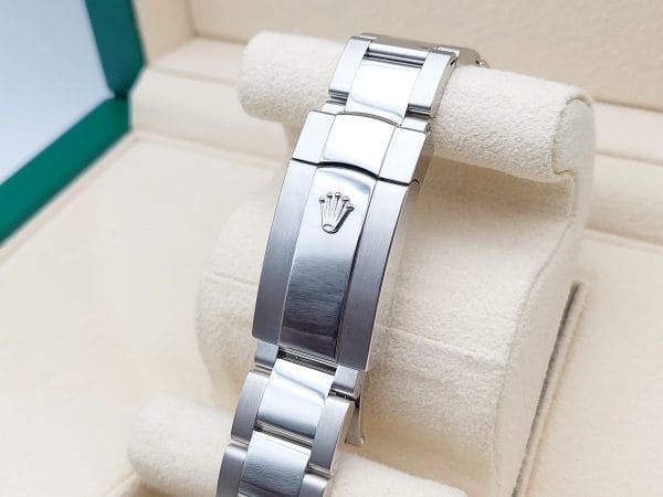 Rolex Datejust Ref. 126300 Year 2022 (Like-New) – Image 10