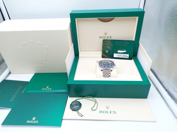 Rolex GMT-Master II 'Batgirl' 126710BLNR Year 2024 NEW (Full Set) - Afbeelding 2