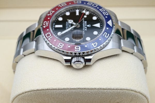Rolex GMT-Master II 'Pepsi' 126710BLRO Year 2023 NEW (Full Set) - Afbeelding 5