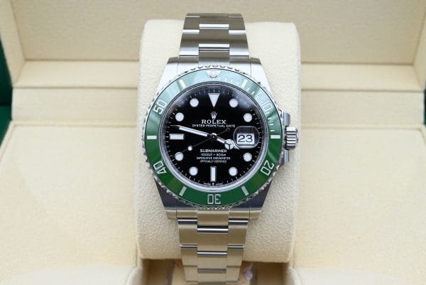 Rolex Submariner Ref. 126610LV Year 2024 NEW (Full Set) - Afbeelding 3