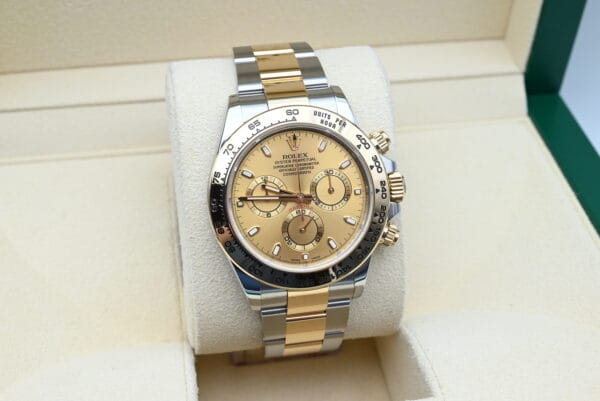 Rolex Daytona Ref. 116503 Year 2021 (Full Set) - Image 6