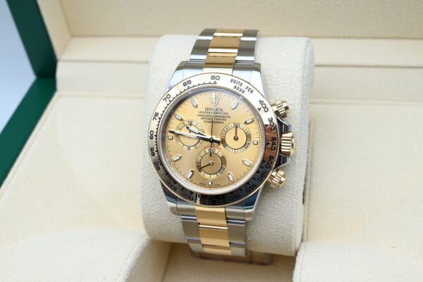 Rolex Daytona Ref. 116503 Year 2021 (Full Set) - Image 7
