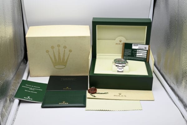 Rolex Submariner Ref. 116610LV Year 2013 (Full Set) - Image 2