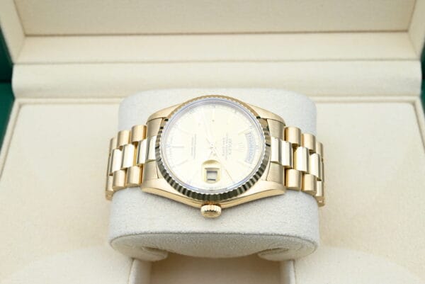 Rolex Day-Date Ref. 18238 Year 1992 (Box & Papers) – Bild 4
