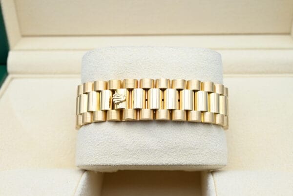 Rolex Day-Date 18238