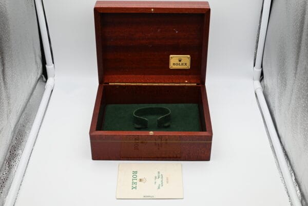 Rolex Day-Date Ref. 18238 Year 1990 (Box & Papers) - Image 2